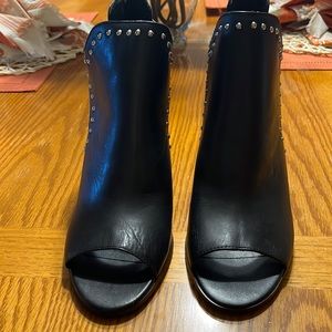 Steve Madden open toe, studded, back zip leather shoes